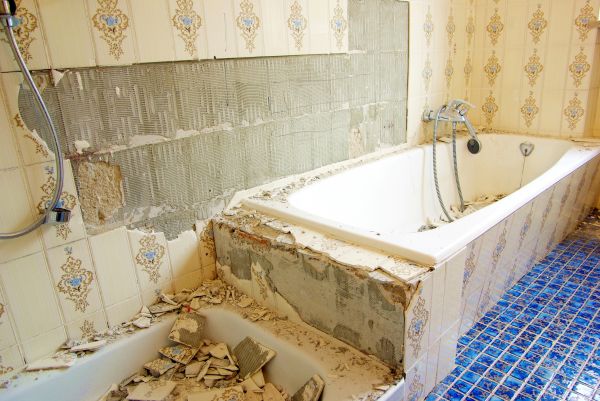 Bathtub Demolition in Joliet